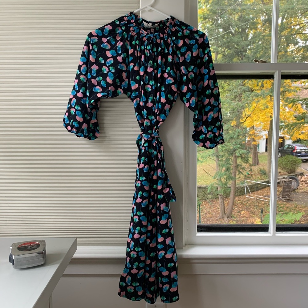 Tucker Classic Knee-Length dress, XS, 100% silk